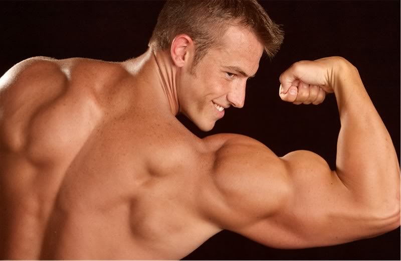 Sexy muscle flex