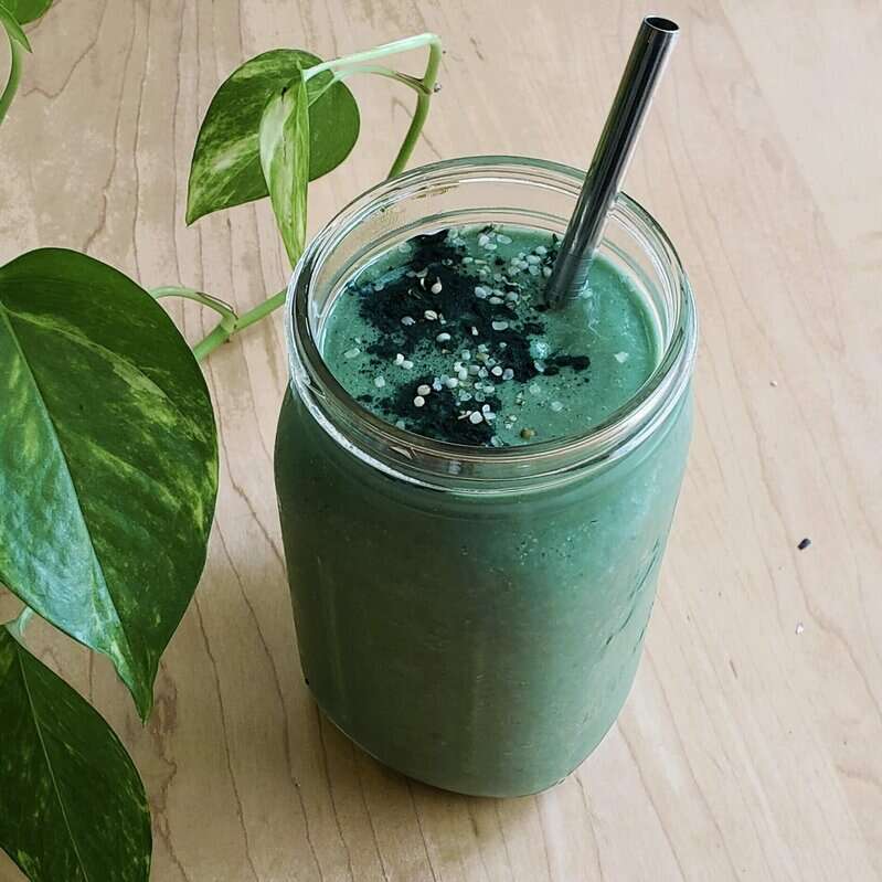 Spirulina for Muscle Building A Comprehensive Guide for Vegans and
