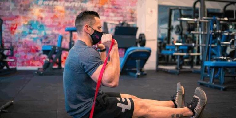Z Move Exercise Z Press Exercise Guide: Achieve Impeccable Shoulder Definition with ...